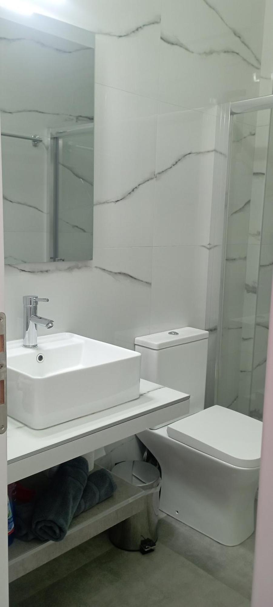 Lentas Royal Apartment Bagian luar foto